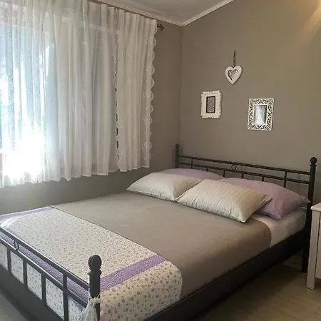 Sea Margarita Apartment