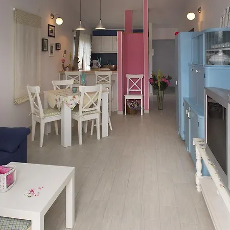Sea Margarita Apartment *
